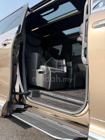 2025 Toyota ALPHARD 2.5 Z,Gold color full spec, 5A - 4
