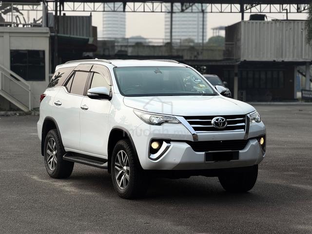 5 yrs warranty✅2018 Toyota Fortuner 2.7 At 4X4‼️ - 1