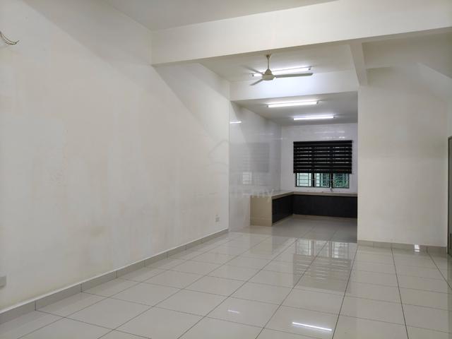 Double Storey Terrace at Taman Semarang Intan, Dengkil Selangor 1