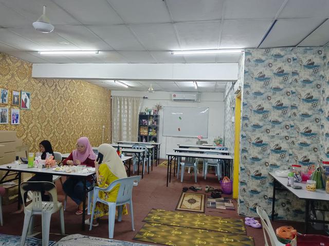 Larkin Perdana 1 , Shoplot For Sale 3