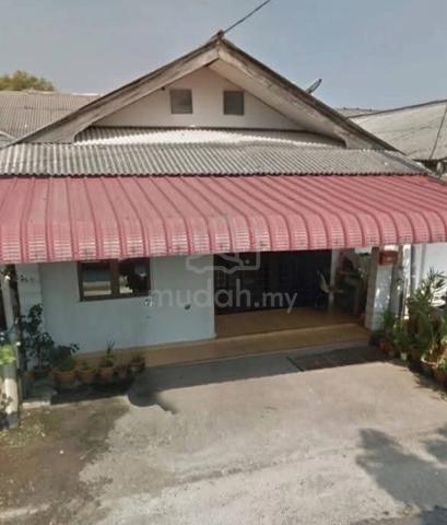 Rumah TERES SETINGKAT SIAP UBAHSUAI TAMAN PERMINT KG SEBERANG TAKIR 1