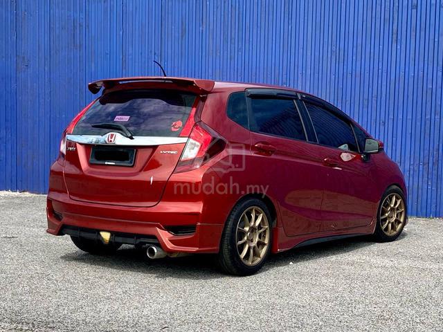 2021 Honda JAZZ 1.5 V 1.5L (A) F.S.R LOAN 9YRS - 3