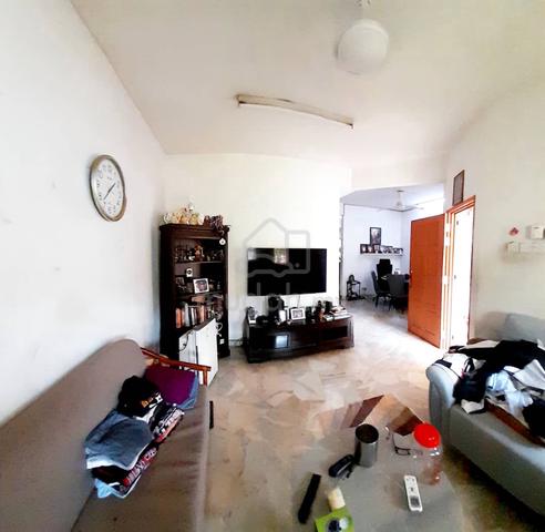 Double storey USJ11 Well Kept Gated Guarded 1