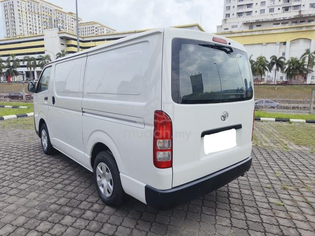 2021 Toyota Hiace 2.5 (M) Panel Van Diesel Engine - 3