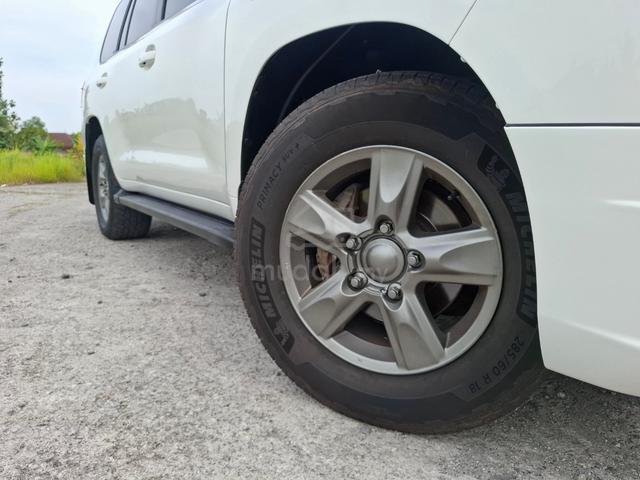 2008 LANDCRUISER 4.7 AX (UZJ-200W) (A) loan kedai - 4