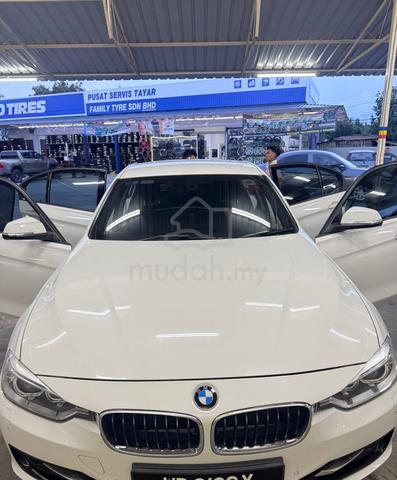 BMW 320i F30 (2015) - 1