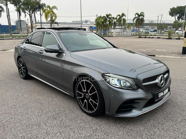 2018 Mercedes Benz C300 2.0 Turbo LocalSpec tiptop - 1