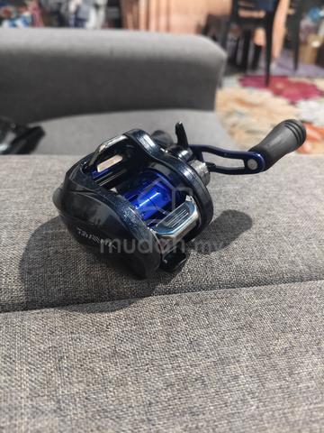 リール Daiwa SMAK 100SH Smak 100H - JDM Fishing