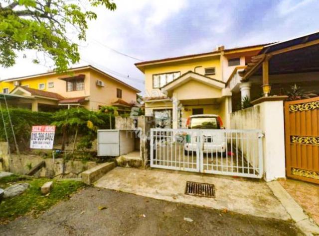 Below Bank Value Semi D Equine Jalan PP Putra Permai Guard Gated 1