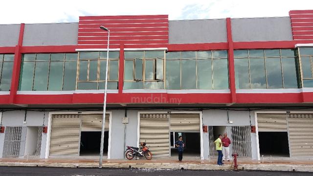 2-Storey Shop House FREEHOLD | 24x75 | Gua Musang 1