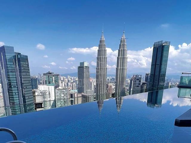 klcc condo 1