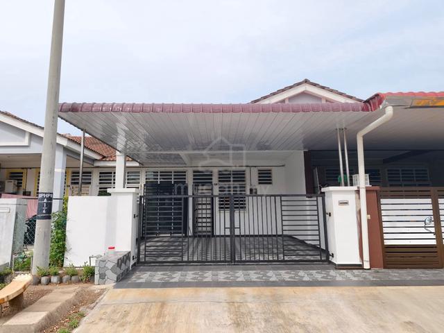 Teres Setingkat renovation Bandar Puteri Jaya untuk dijual 1