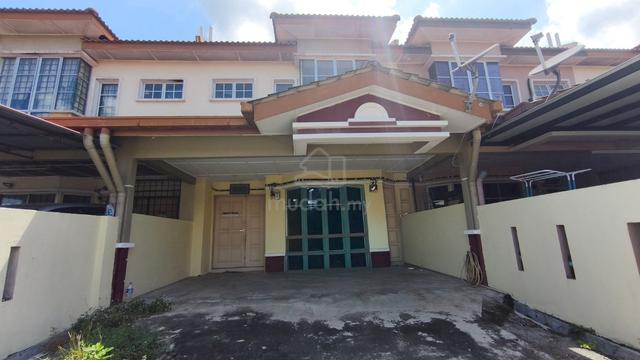 Taman Impian Putra, Bangi – 2 Storey Terrace with Reserve Land at Rear 1