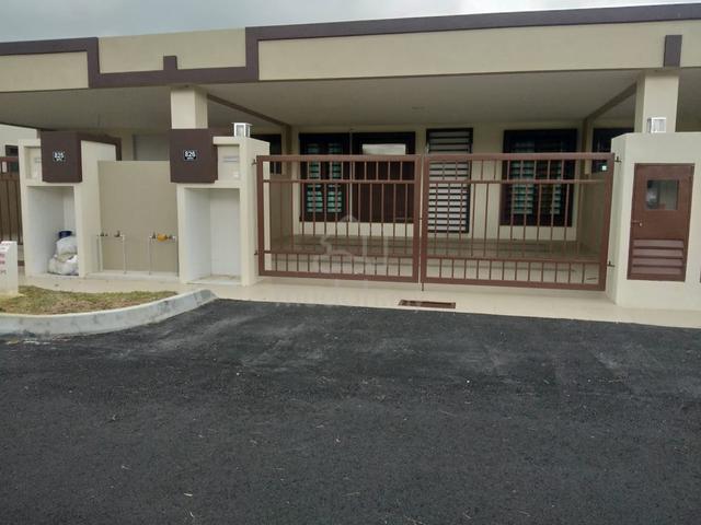 Single Storey Terrace in Taman Bayu Indera Lukut 2 1