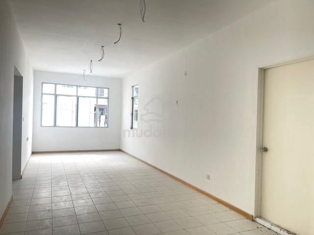 Residensi PR1MA Bintawa Riverfront 1