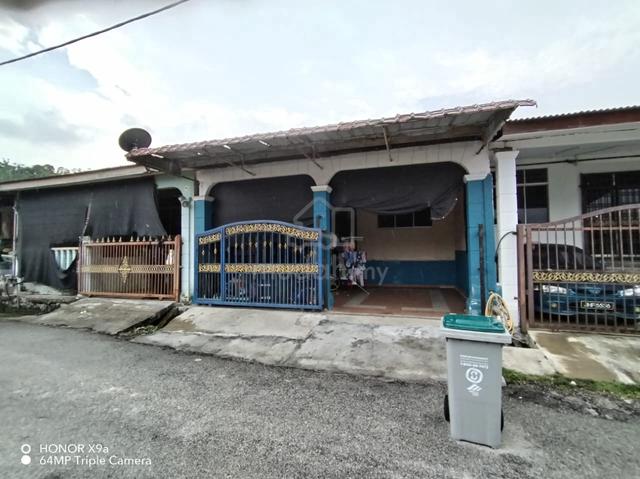 Rumah Teres Murah Jasin  1