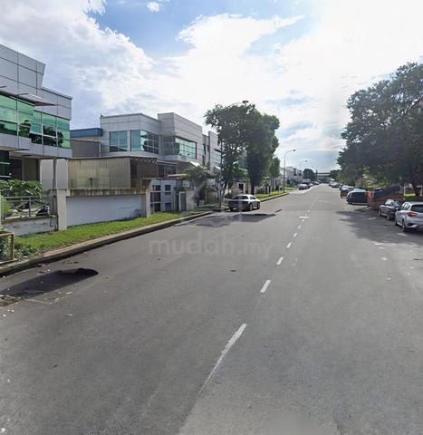 Nusa Cemerlang - 1.5 Storey Semi-D Factory For Sale 1