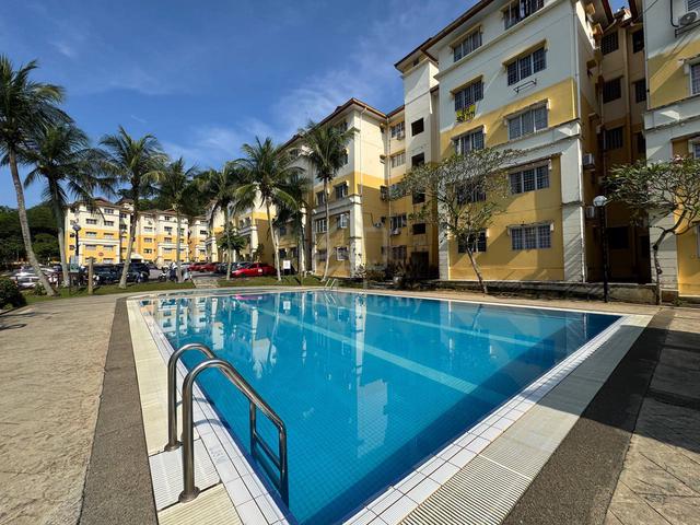Seri Baiduri Apartment (Bukit Indah) 1