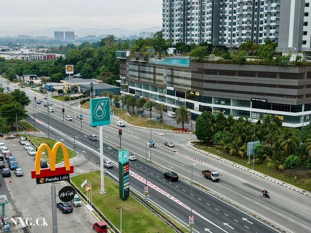 Value Buy MAINROAD‼️3sty Commercial Shop Lot Sale!Kiara Plaza Semenyih 1