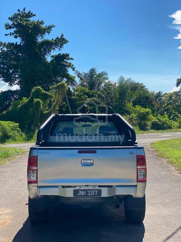 2012 Toyota HILUX 2.5 G (A) - 4