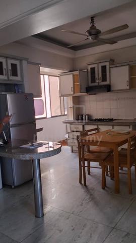 E-Park Condominium 4