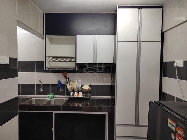 Miharja Apartment (LRT Maluri) 1