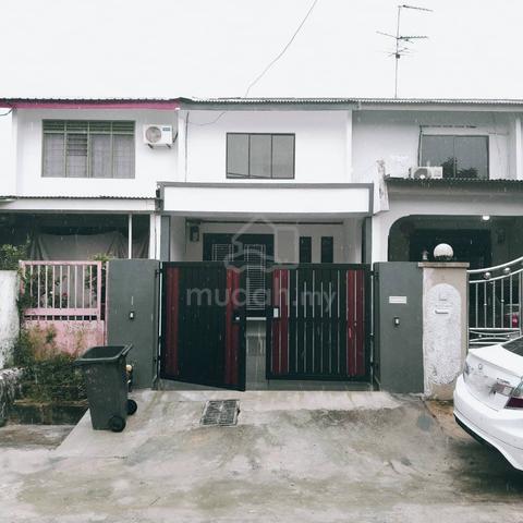 Taman Johor Jaya Double Storey Low Cost House Desa For Sale Renovate 1