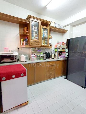 Market Cheapest Permas Jaya Renovated 2 Storey House 22x70 Near JB CIQ 3