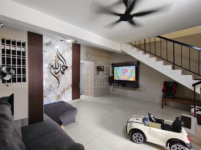 Saleng Tmn Muhibah Double storey for Sale/Renovated unit 1
