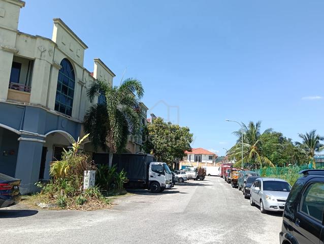 Grd Flr shop Bdr Mahkota Cheras near Sg Long suitable storage! 1