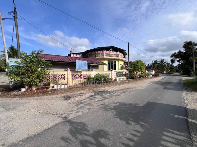 NAK RUMAH DEKAT MASJID? TANAH LOT BANGLO DI TO' UBAN, PASIR MAS 1