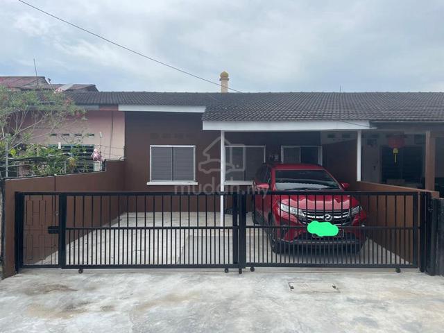 Perak Ayer Tawar (Taman Dindings) Freehold Terraced House For Sale 1