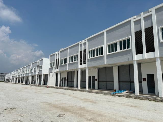Lunas Vision City 2 Storey Shoplot For Sale 1