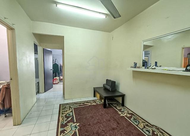 Taman Tenaga Apartment 1