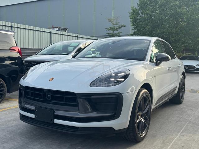 2023 Porsche Macan T Edition 2.0T - Japan Spec - 3