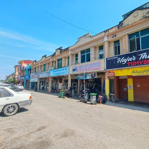 Double Storey Shop House Adjoining Units 1