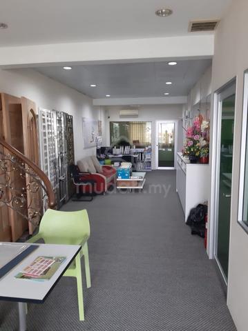 Batu maung Office lot (1100sf) Taman Iping Fully Furnished for sale 1
