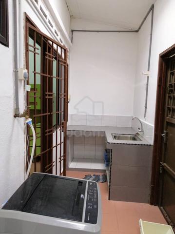 Single Storey For Rent Taman Dahlia , Bukit Beruang Melaka 1