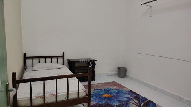 bilik sewa batu pahat 1