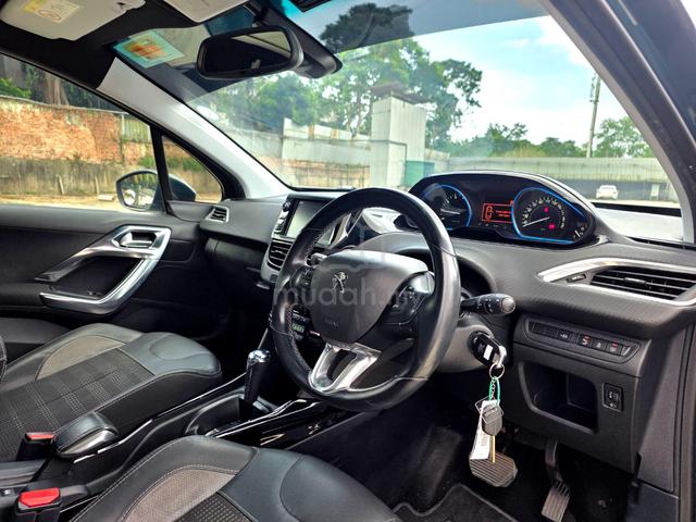 TRUE YEAR 2017 Peugeot 2008 1.2 PURETECH (A) TURBO - 5