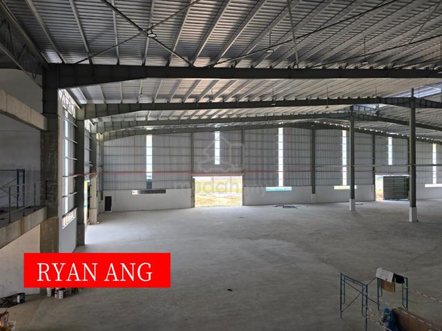 1.5 Storey Warehouse For Rent @ Bukit Minyak Industrial Area 1