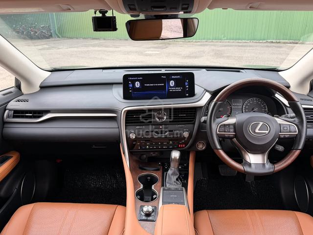 2022 Lexus RX300 Version L / Light Brown Leather - 2