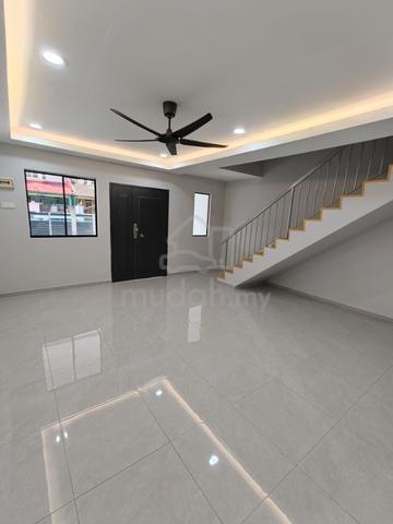 Jalan Indah 5/11 @ Bukit Indah 1