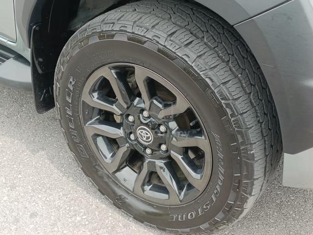 2022 Toyota HILUX 2.8 ROGUE (A) - 4