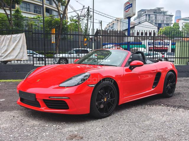 2021 UK Porsche 718 2.0 BOXSTER Sport Chrono/PLDS+ - 1