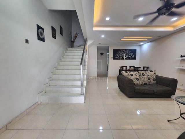 Bandar Bukit Puchong 2 Storey Terrace House KITCHEN CABINET 4 AIRCONDS 1