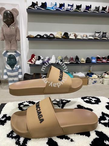 Balenciaga slides men's discount sale