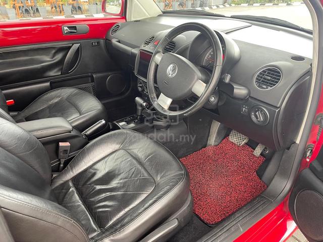 2010 Volkswagen BEETLE 1.6 Auto Original One Owner - 4