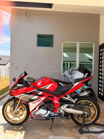 Honda CBR250RR 2021 For Sale Owner Direct - photo 3 of 10