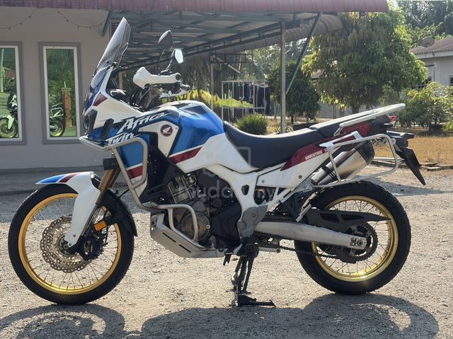 Carousel Image